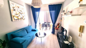 2Br Apt Coastal Comfort with Internet + Netflix
